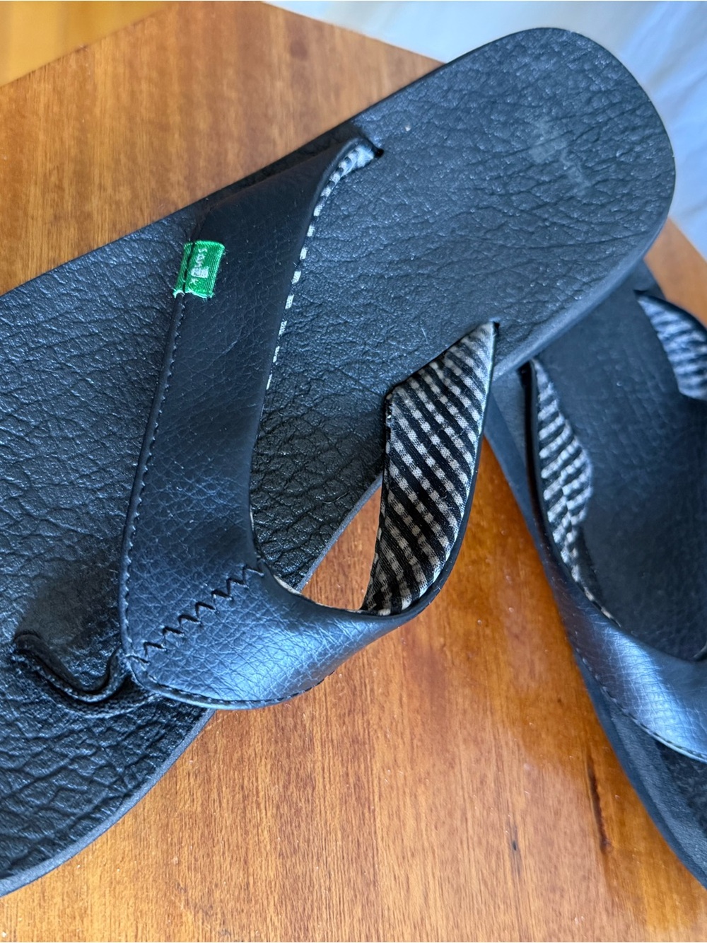 Sanuk Yoga Mat women's flip flops. - Picture 2 of 6